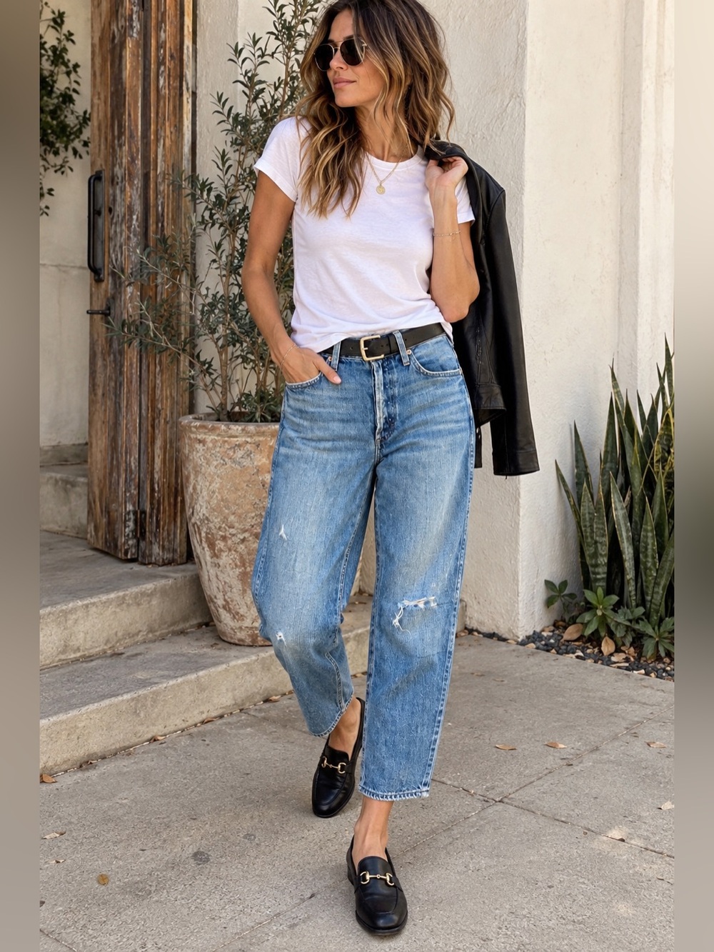 REVOLVE AMO Tomboy Crop Happy Camper Distressed Jeans Size 26
